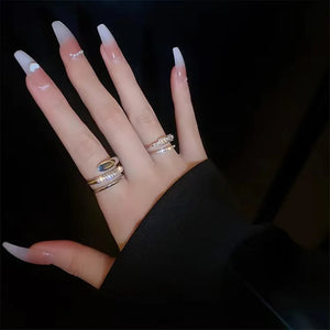 Unique Design Elegant Delicate Exaggerated Lines Ring Jewelry