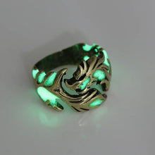 Load image into Gallery viewer, Fashion Luminous Dragon Rings Gothic Adjustable Stainless Steel Rings Unique Jewelry