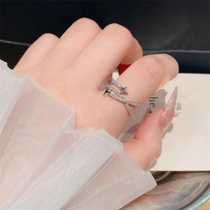 Unique Design Elegant Delicate Exaggerated Lines Ring Jewelry