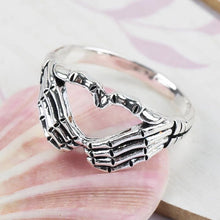 Load image into Gallery viewer, Love Gesture Retro Skull Hand Ring