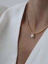 Load image into Gallery viewer, Titanium With 18K Gold Beads Chain Real Pearl Choker Necklace