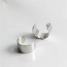 Load image into Gallery viewer, 2pc Stainless Steel Ear Clip On Earrings